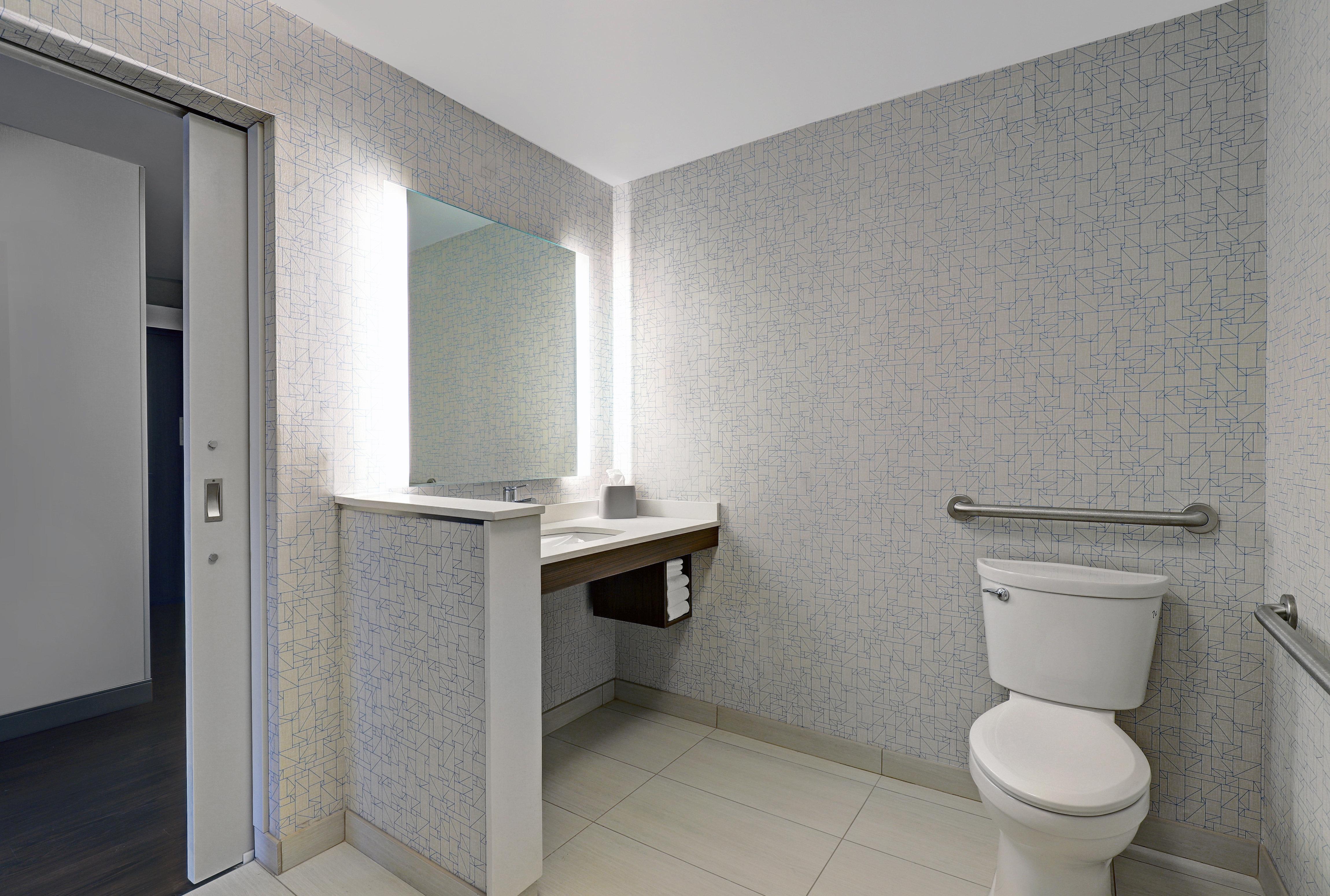 Holiday Inn Express - Kingston West By Ihg Екстер'єр фото